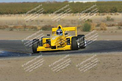 media/Oct-29-2022-CalClub SCCA (Sat) [[e05833b2e9]]/Race Group 2/Race (Outside Grapevine)/